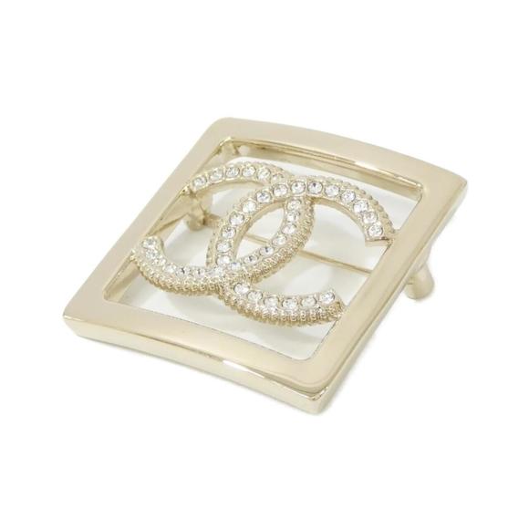 CHANEL Gold Brooch - Picture 1 of 3